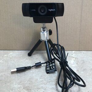 LOGI Logitech C920 1080p USB HD Pro Webcam V-U0028 w/ Tripod
